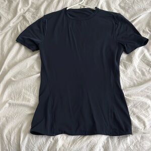 Lululemon wundermost short sleeve top true navy S
